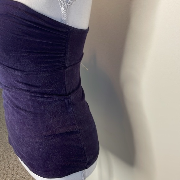 Express Stylish Purple Strapless Top with Ruching on the Sides. Small - Picture 2 of 7